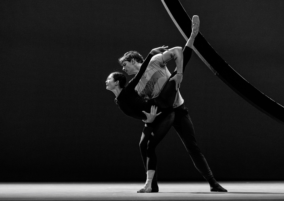 Jingjing Mao en Jakob Feyferlik in The Four Seasons (voorgenerale repetitie 2022) | Foto: Yan Revazov