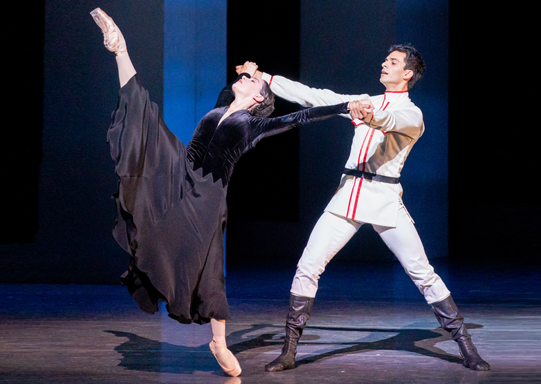 Salome Leverashvili en Constantine Allen in Mata Hari | Foto: Altin Kaftira