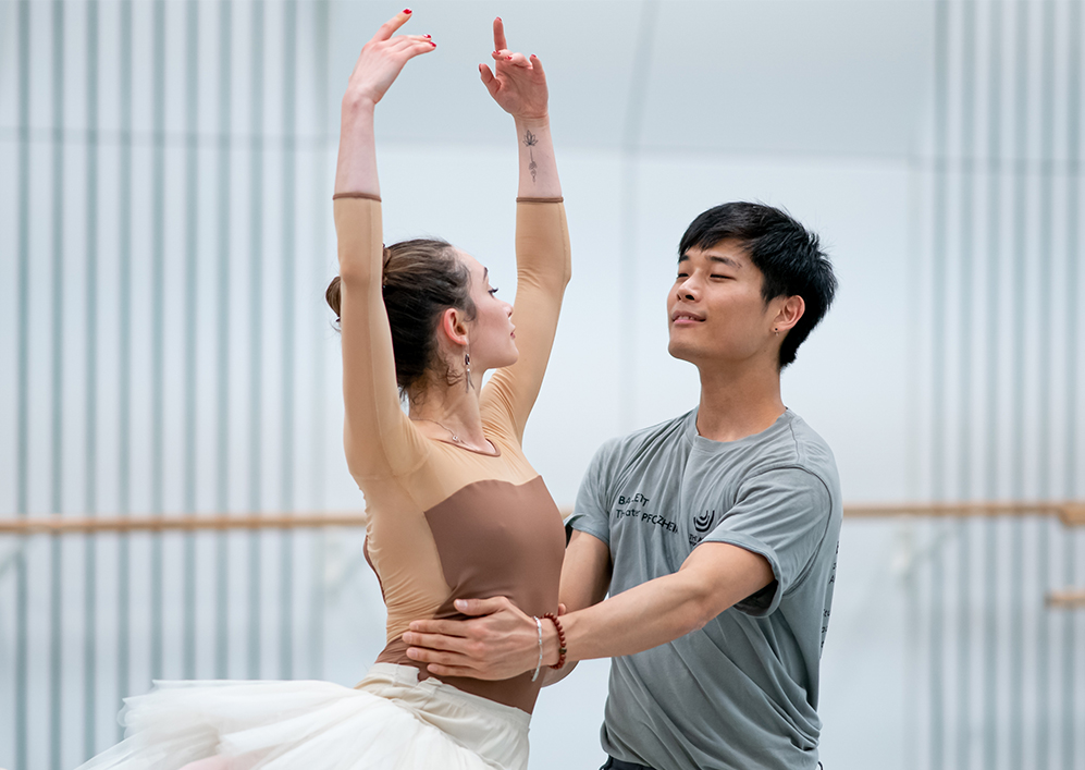 Anna Ol and Young Gye Choi during rehearsal