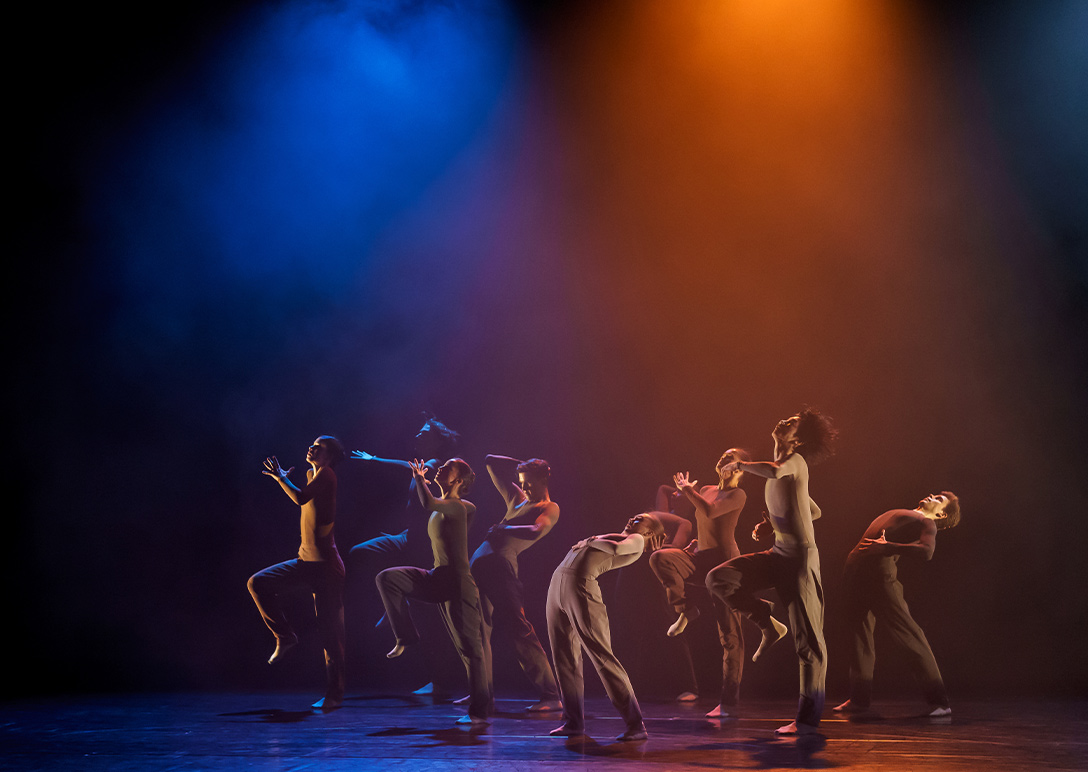 Remembrance - Joshua Junker | Ballet Bubbles (Junior Company Tournee 2023) | Foto: Michel Schnater