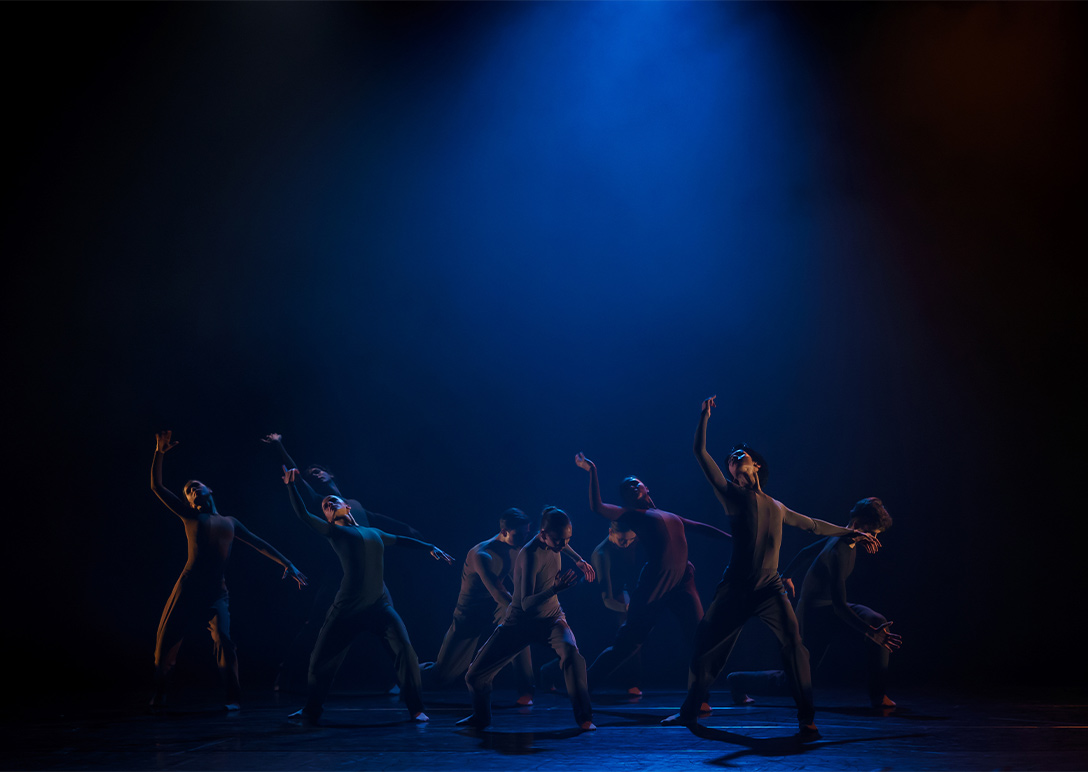 Remembrance - Joshua Junker | Ballet Bubbles (Junior Company Tournee 2023) | Foto: Michel Schnater