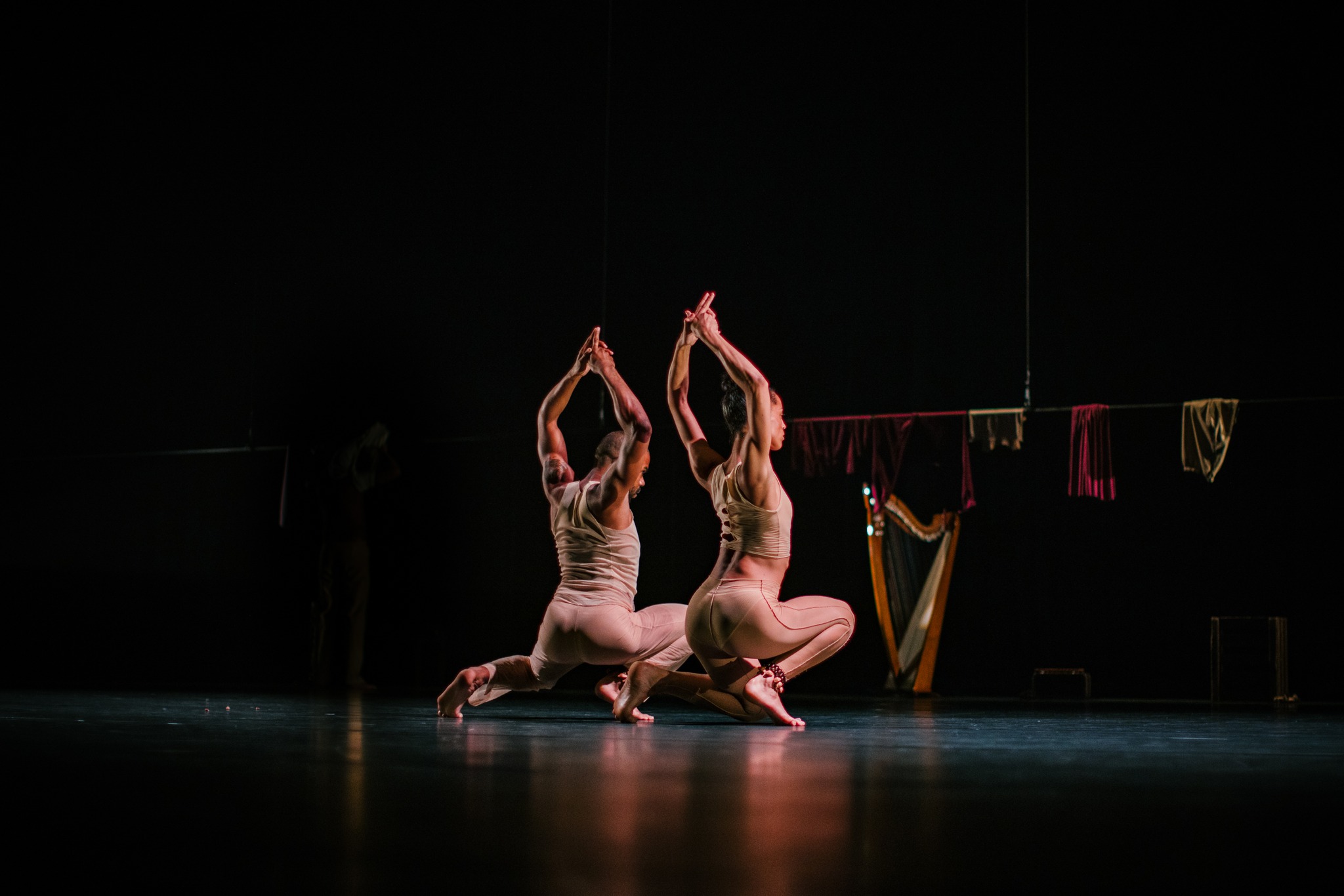 Sedrig Verwoert en Alanna Archibald in The Ritual