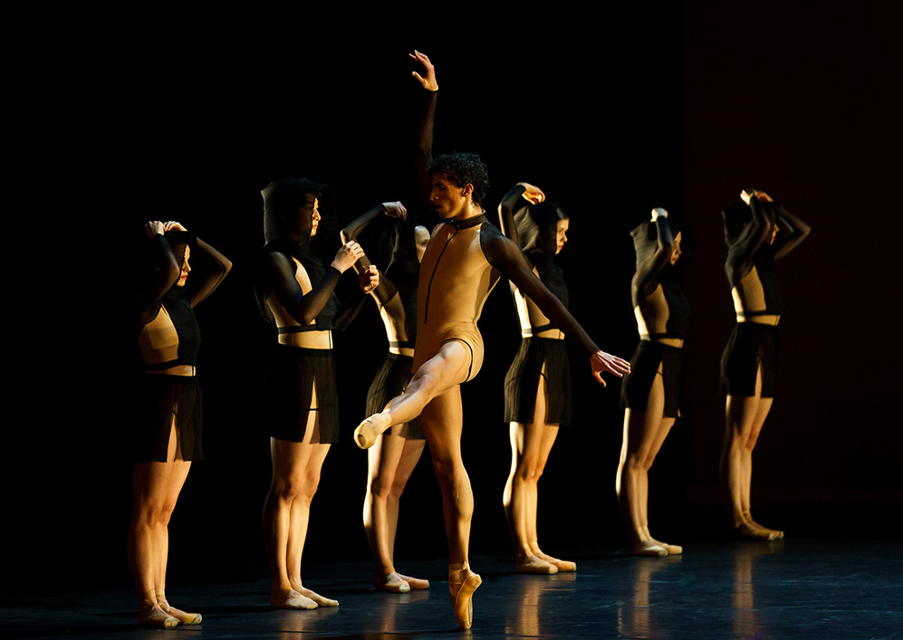 Ballet Bubbles - nosotros | Photo: Michel Schnater