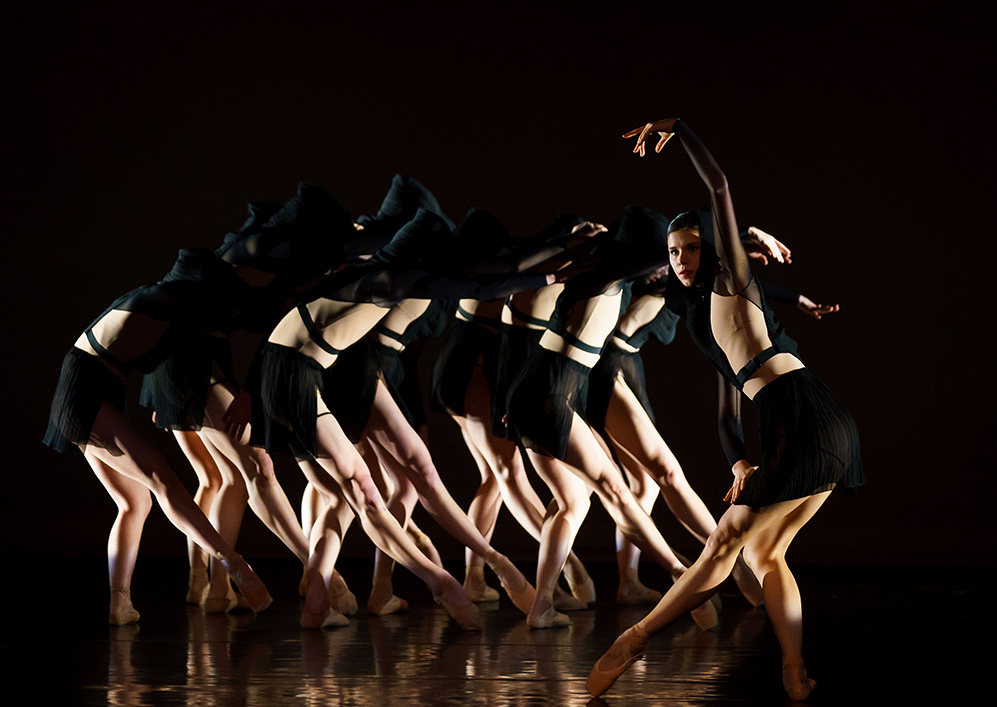 Ballet Bubbles - nosotros | Photo: Michel Schnater