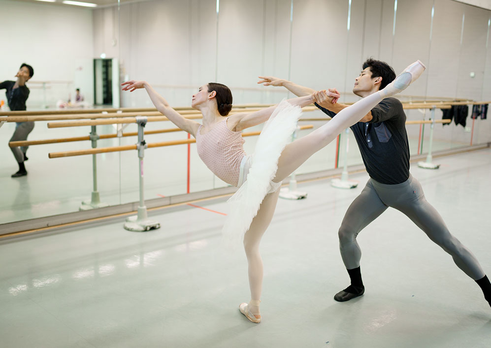 Rehearsal Swan Lake - Anna Ol and Young Guy Choi | Photo: Altin Kaftira