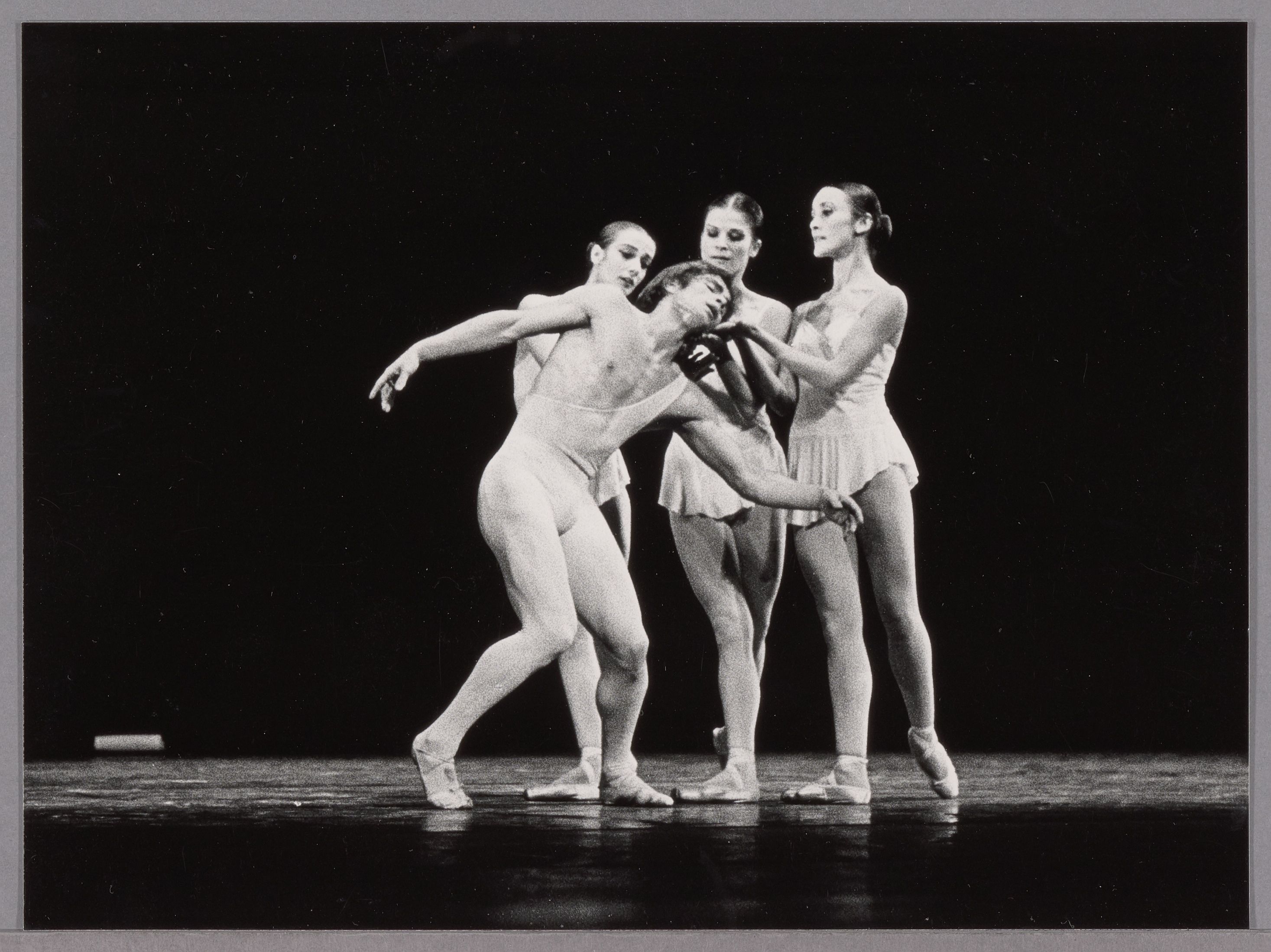 Helene Pex, Rudolf Nureyev, Sonja Marchiolli en Olga de Haas | Foto: Jorge Fatauros