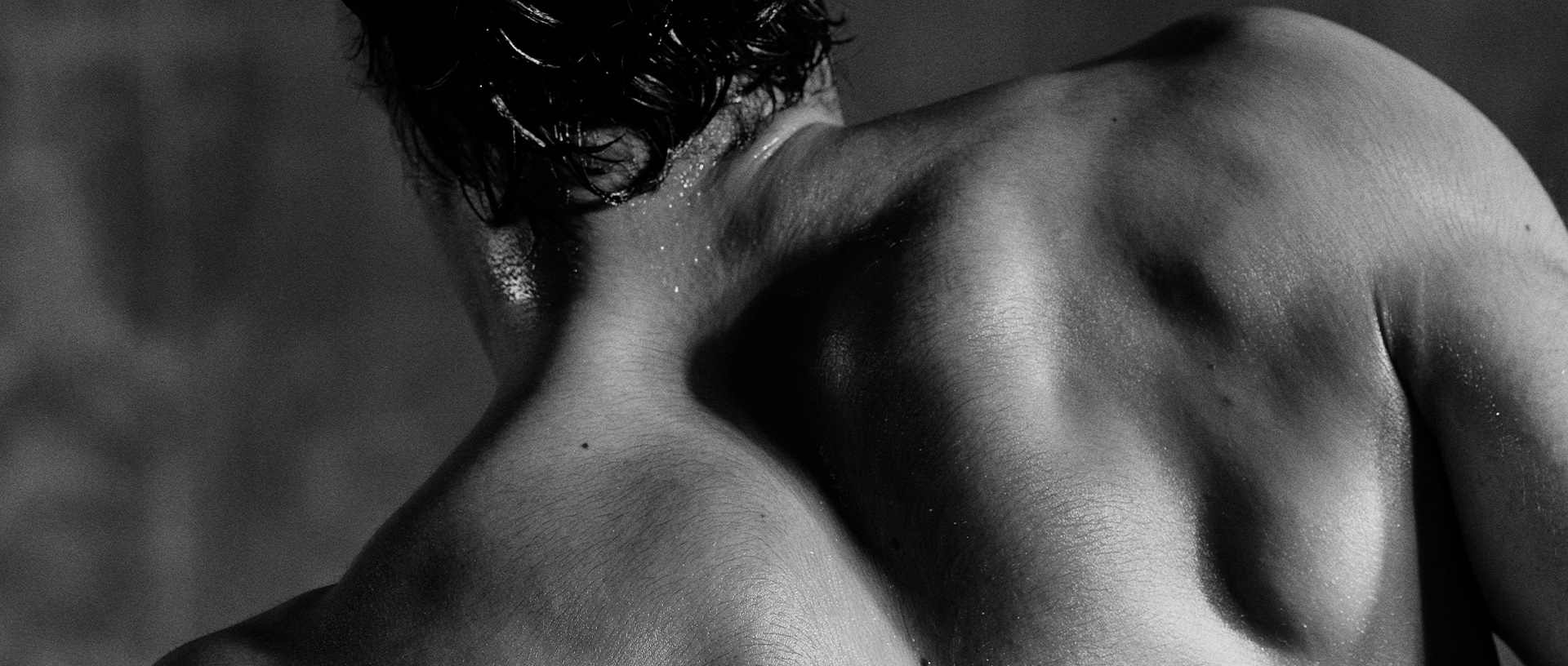 Close-up van een rug in zwart-wit