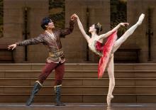 Young Gyu Choi en Maia Makhateli in Raymonda