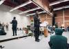 Neo Muyanga in repetitie voor Hoe Anansi the stories of the world bevrijdde