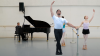 Balletles Ballet Barre voor beginners, Dario Elia, Kate Myklukha, Louisella Vogt